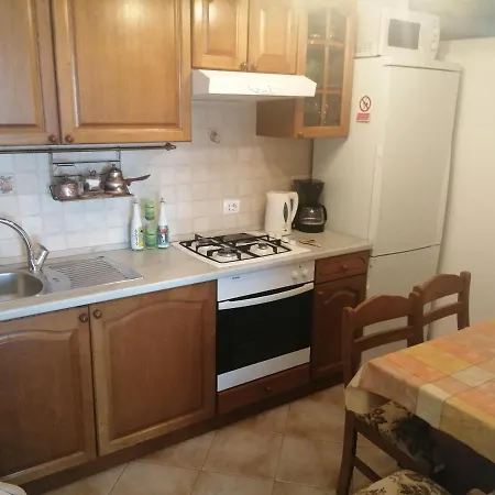 Tina Apartamento Pula