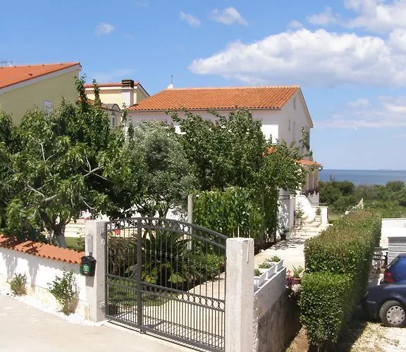 Tina Appartement Pula